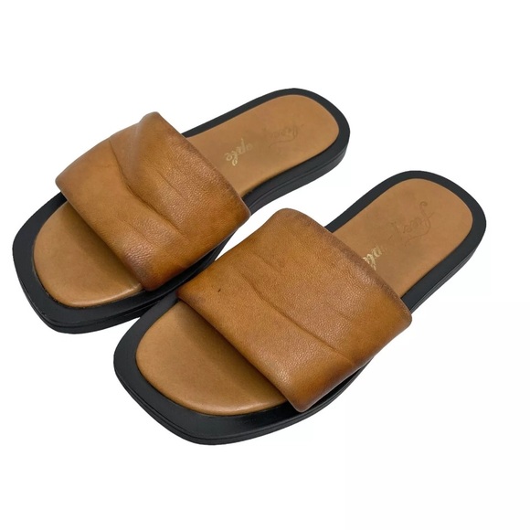 Free People Wren Slide Sandals Tan Leather Slip-On Flats Square Toe EU 37 US 6.5 - Picture 1 of 9